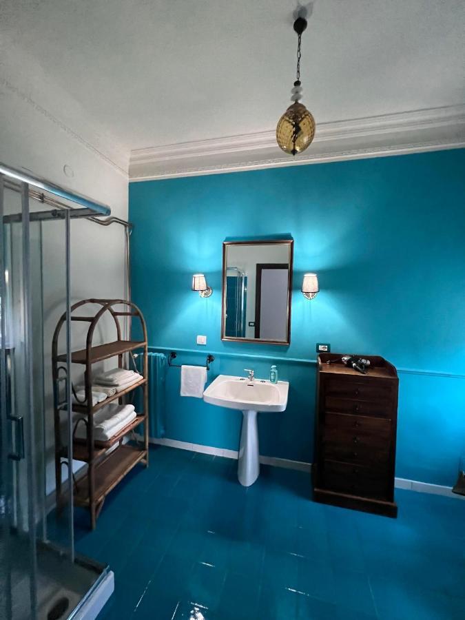 Bed and Breakfast La Stazione Di Posta Кассино Экстерьер фото
